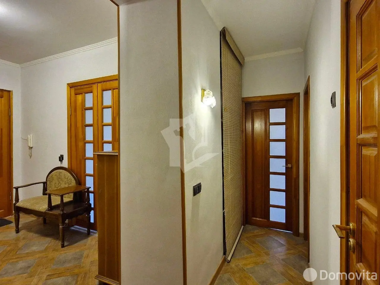 квартира, Минск, ул. Коммунистическая, д. 18 на ст. метро Площадь Победы