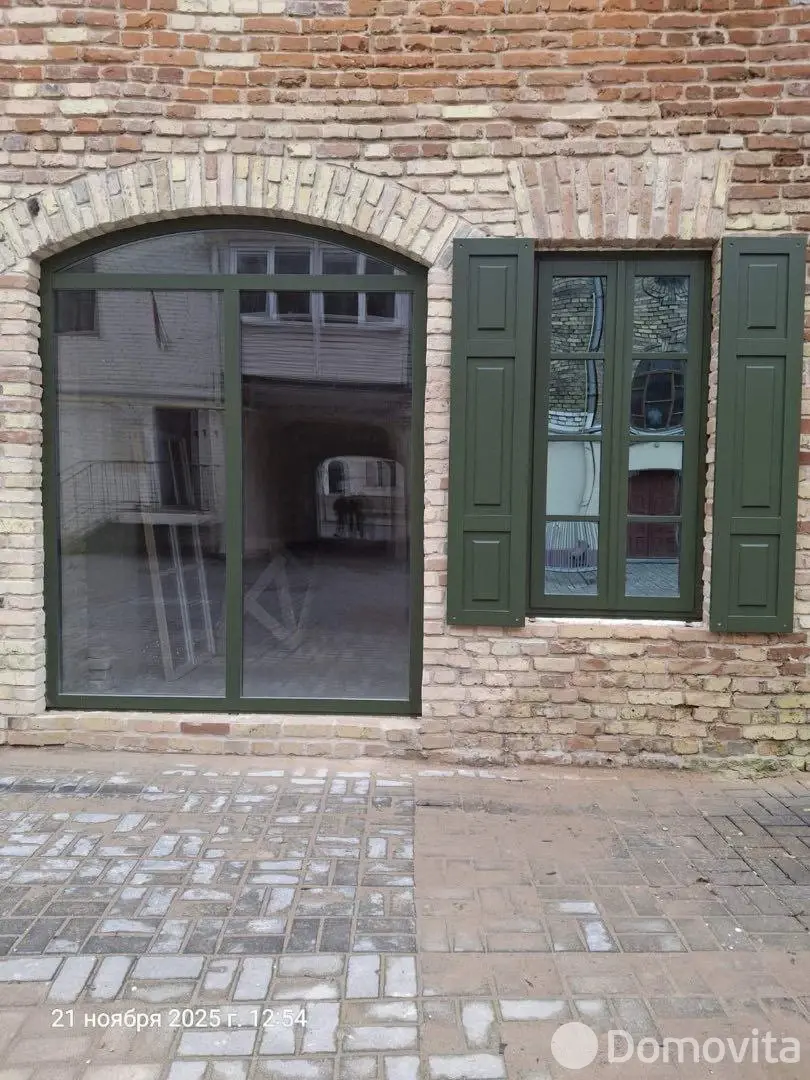 Помещение под сферу услуг в Гродно, пл. Советская, д. 1, код 3735 - фото 2