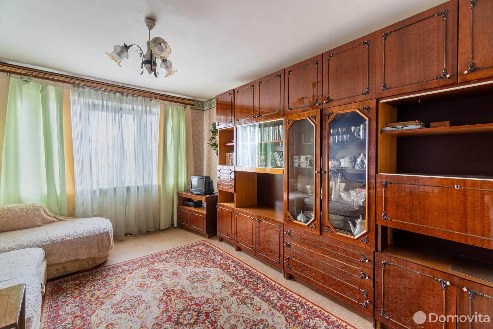 Продажа 3-комнатной квартиры в Минске, ул. Голубева, д. 20, 78000 USD, код: 980414 - фото 2