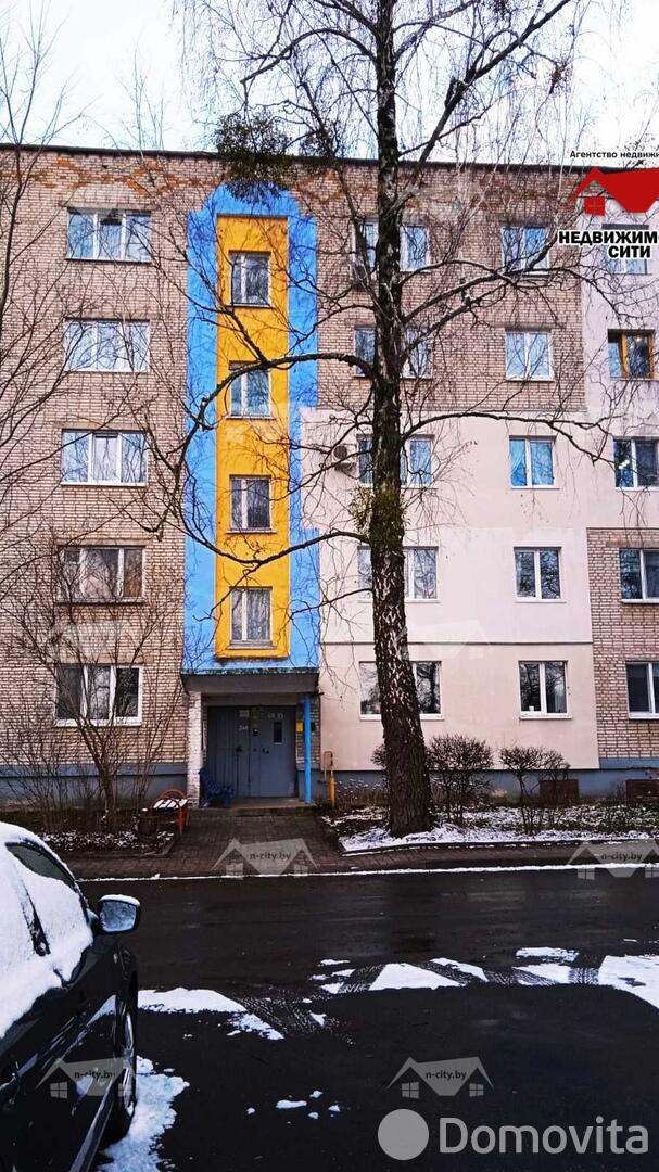 Купить 3-комнатную квартиру в Солигорске, ул. Константина Заслонова, д. 44, 43500 USD, код: 1116411 - фото 1
