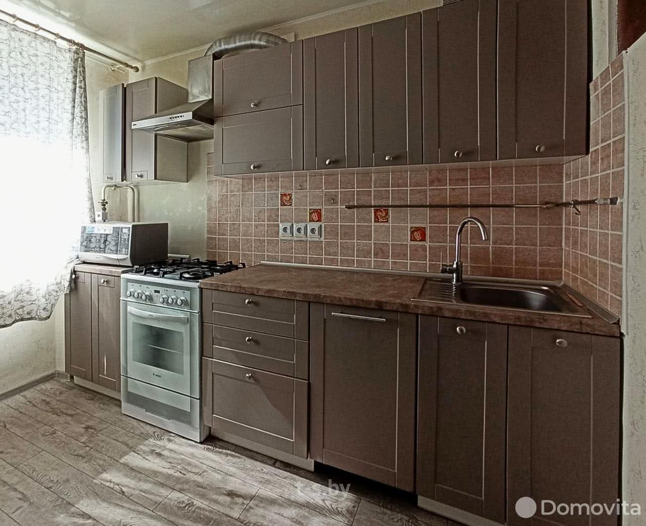 Продажа 3-комнатной квартиры в Минске, ул. Чкалова, д. 28, 95000 USD, код: 1022213 - фото 1