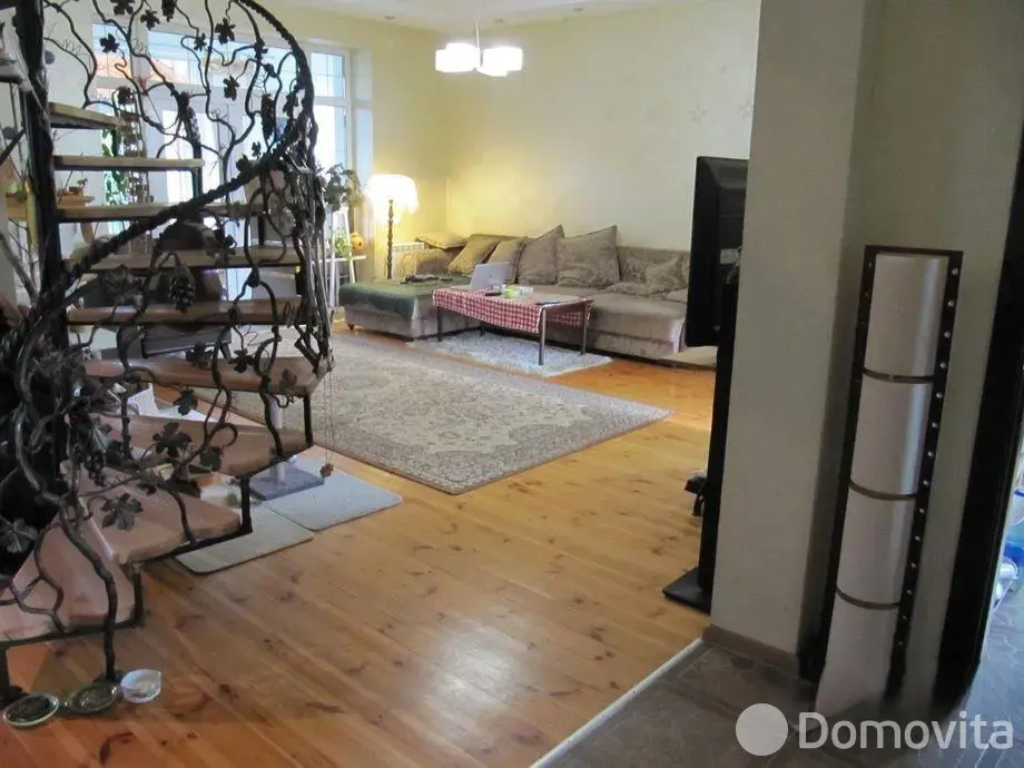 Стоимость продажи коттеджа, Петришки, ул. Цветочная