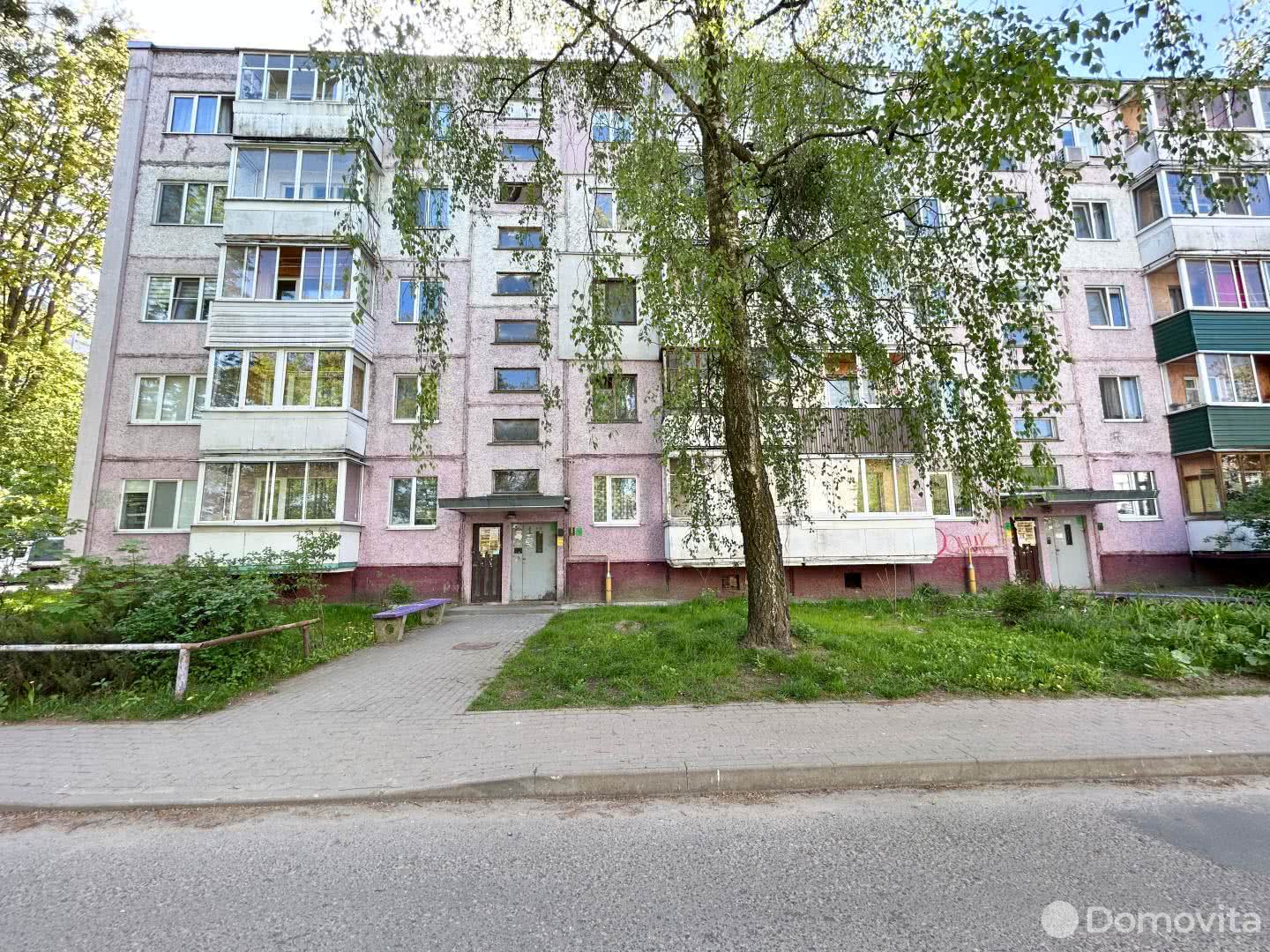 Купить 3-комнатную квартиру в Солигорске, ул. Козлова, д. 44, 35000 USD, код: 999999 - фото 1