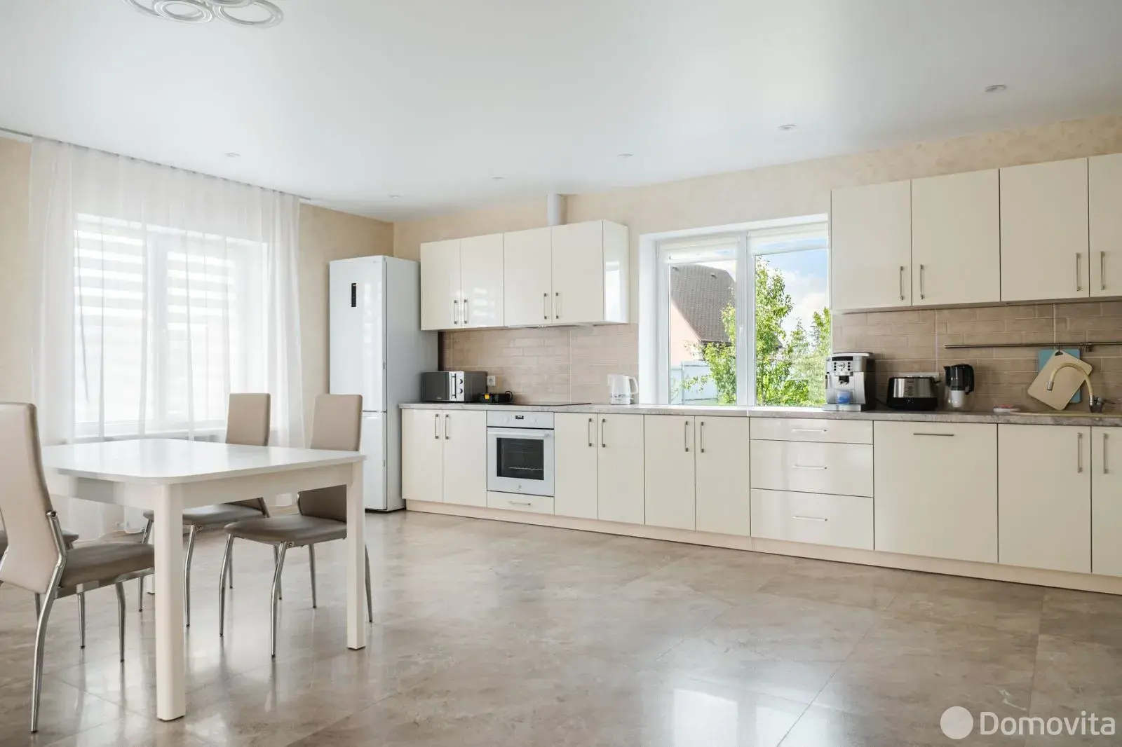 коттедж, Смолевичи, ул. Короткевича, д. 6 без посредников