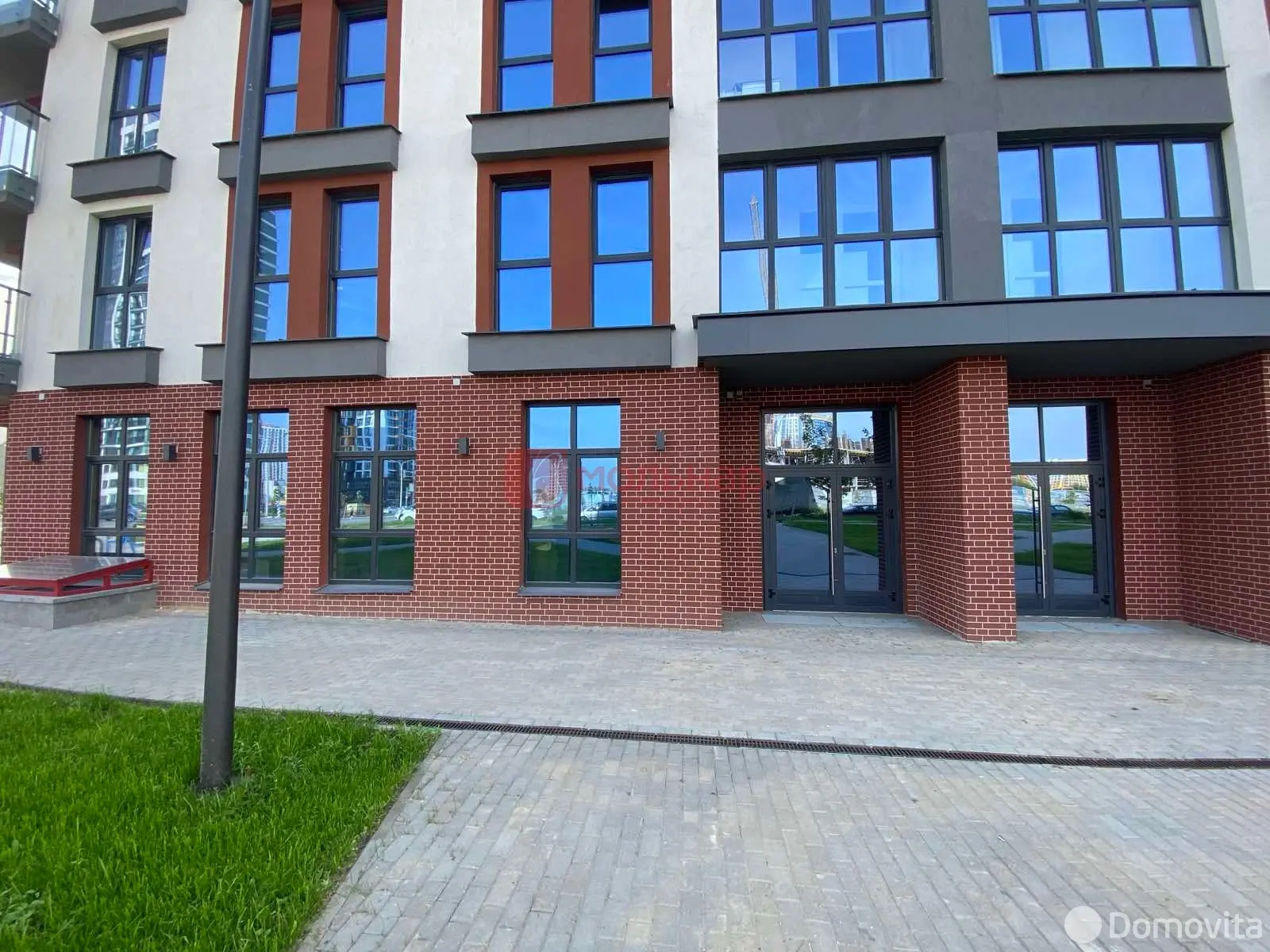 Аренда торговой точки на ул. Игоря Лученка, д. 16 в Минске, 1000USD, код 967223 - фото 3