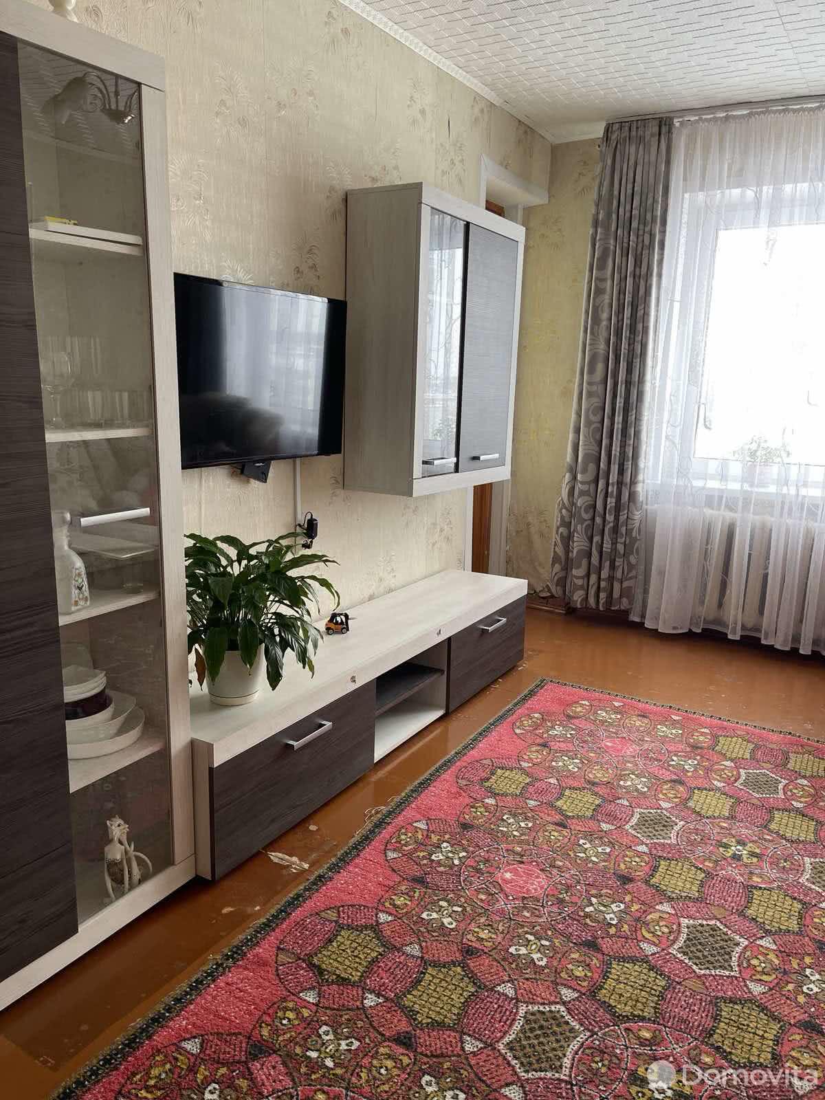 Купить 3-комнатную квартиру в Витебске, ул. Петруся Бровки, д. 11/1, 40000 USD, код: 974729 - фото 2