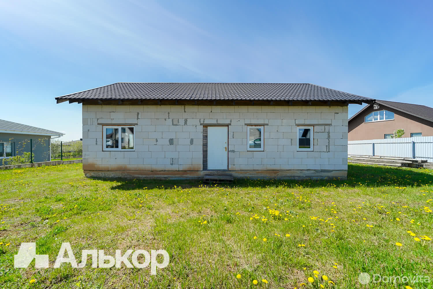 дом, Шпильки, , стоимость продажи 147 964 р.