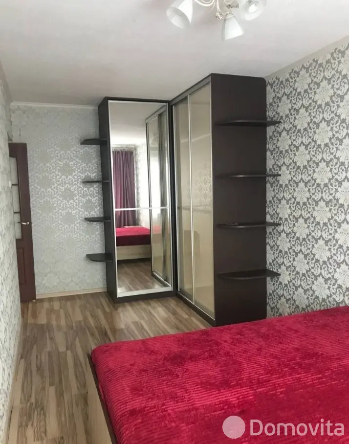 комната, Минск, ул. Куйбышева, д. 93 на ст. метро Площадь Якуба Коласа