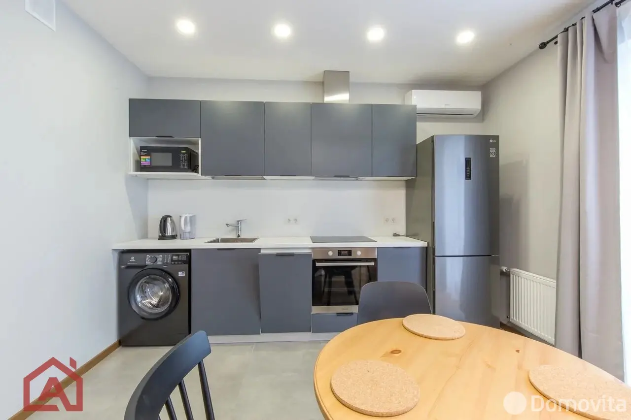 квартира, Минск, ул. Грибоедова, д. 1, стоимость аренды 1 600 р./мес.