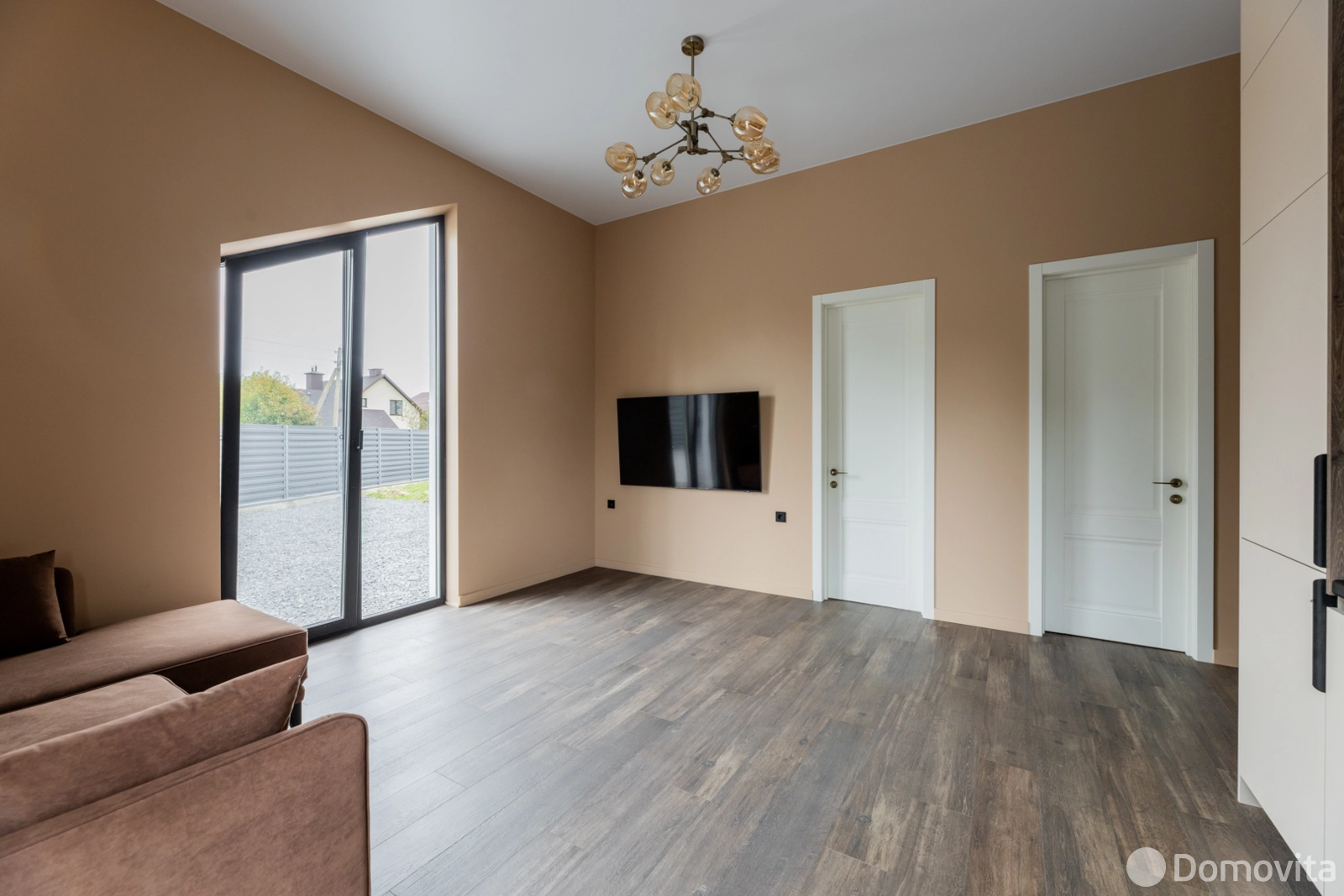 дом, Чики, ул. Полевая 