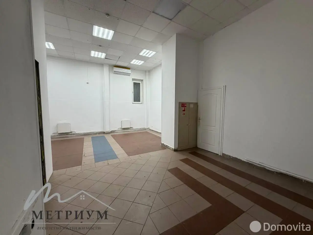 торговый объект, Минск, ул. Руссиянова, д. 4 на ст. метро Уручье