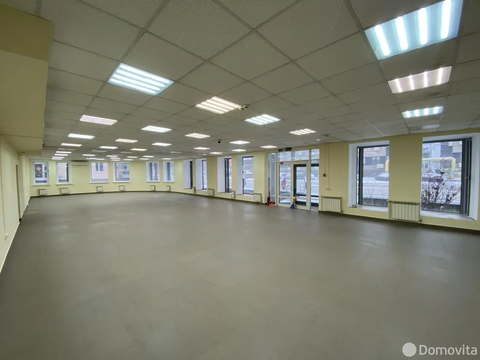 Снять торговую точку на ул. Сурганова, д. 29 в Минске, 9370BYN, код 968108 - фото 1