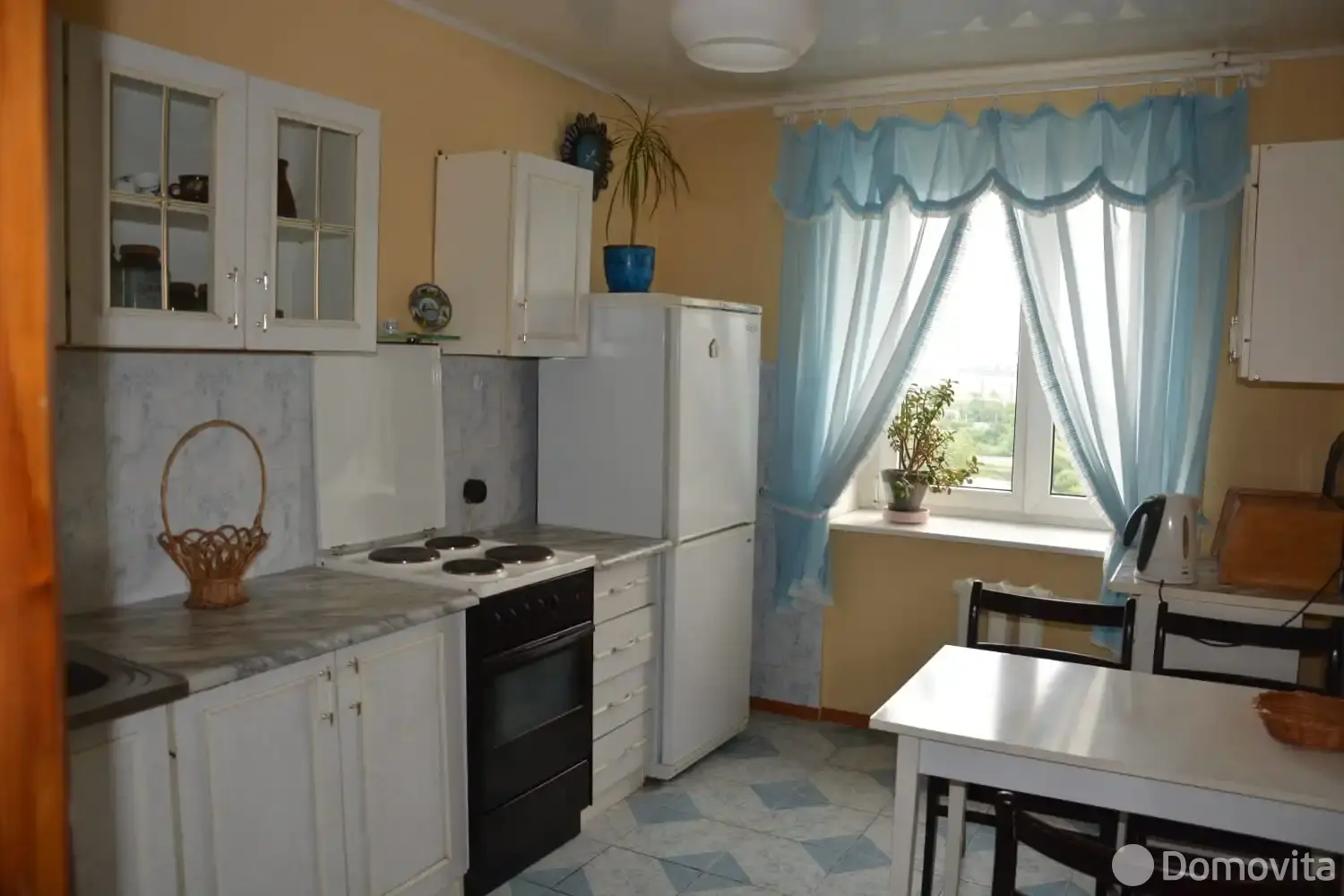 Снять 2-комнатную квартиру в Минске, ул. Маяковского, д. 24, 1450BYN, код 147776 - фото 1