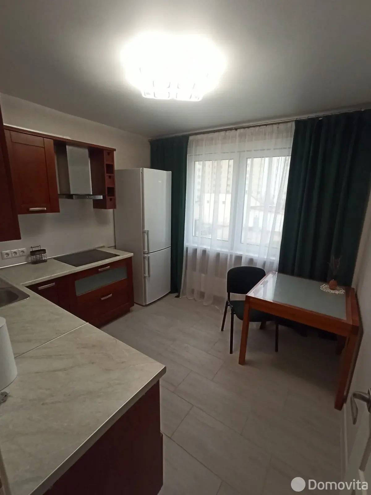 квартира, Минск, ул. Сергея Есенина, д. 28, стоимость аренды 1 650 р./мес.