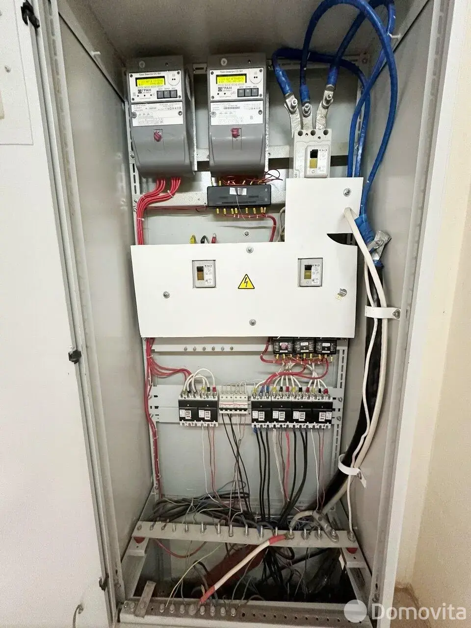 Купить помещение под сферу услуг в Сухоруких, ул. Базовская, д. 1 - фото 17