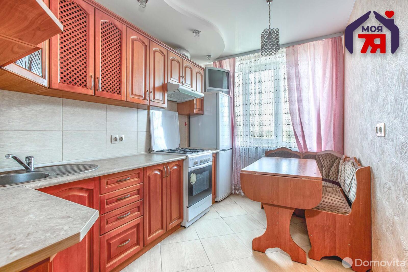 Купить 2-комнатную квартиру в Минске, пр-т Жукова, д. 25/2, 62000 USD, код: 1033911 - фото 2