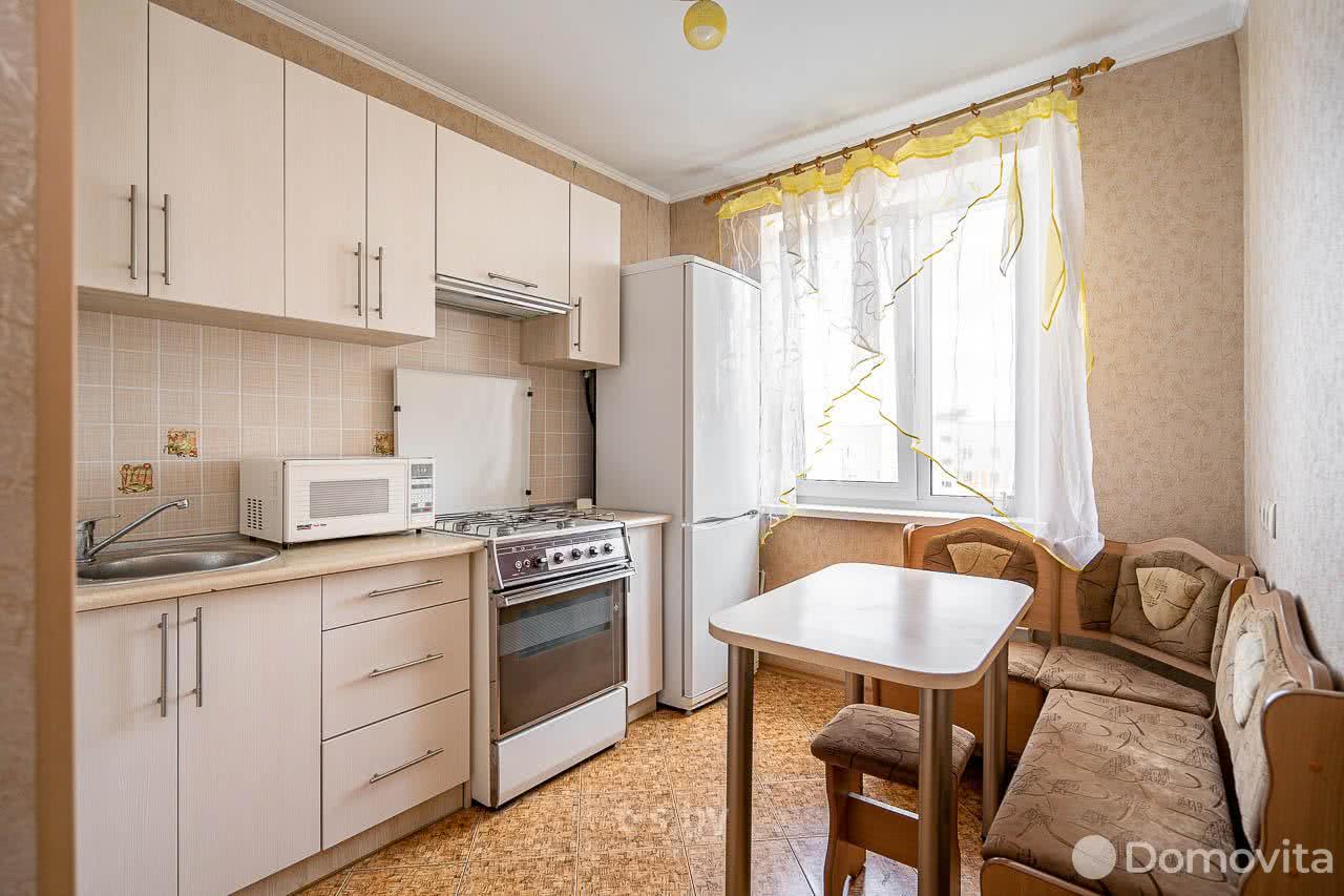 Продажа 3-комнатной квартиры в Минске, ул. Жуковского, д. 9/1, 89900 USD, код: 1021848 - фото 1