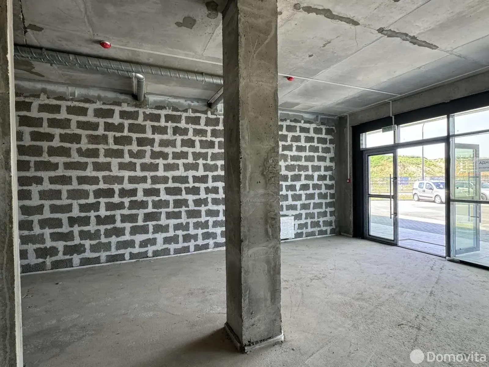 торговый объект, Минск, ул. Жореса Алфёрова, д. 16 на ст. метро Аэродромная