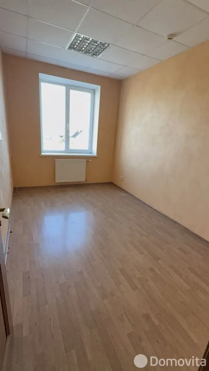 продажа офиса, Хотислав, ул. Ленина, д. 16