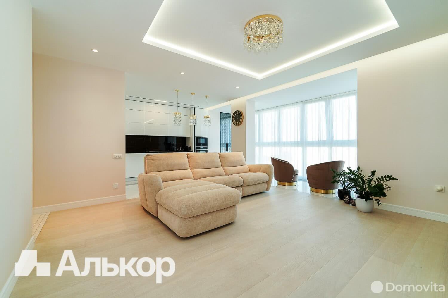 Купить 4-комнатную квартиру в Минске, ул. Грибоедова, д. 1, 275000 USD, код: 1022862 - фото 1