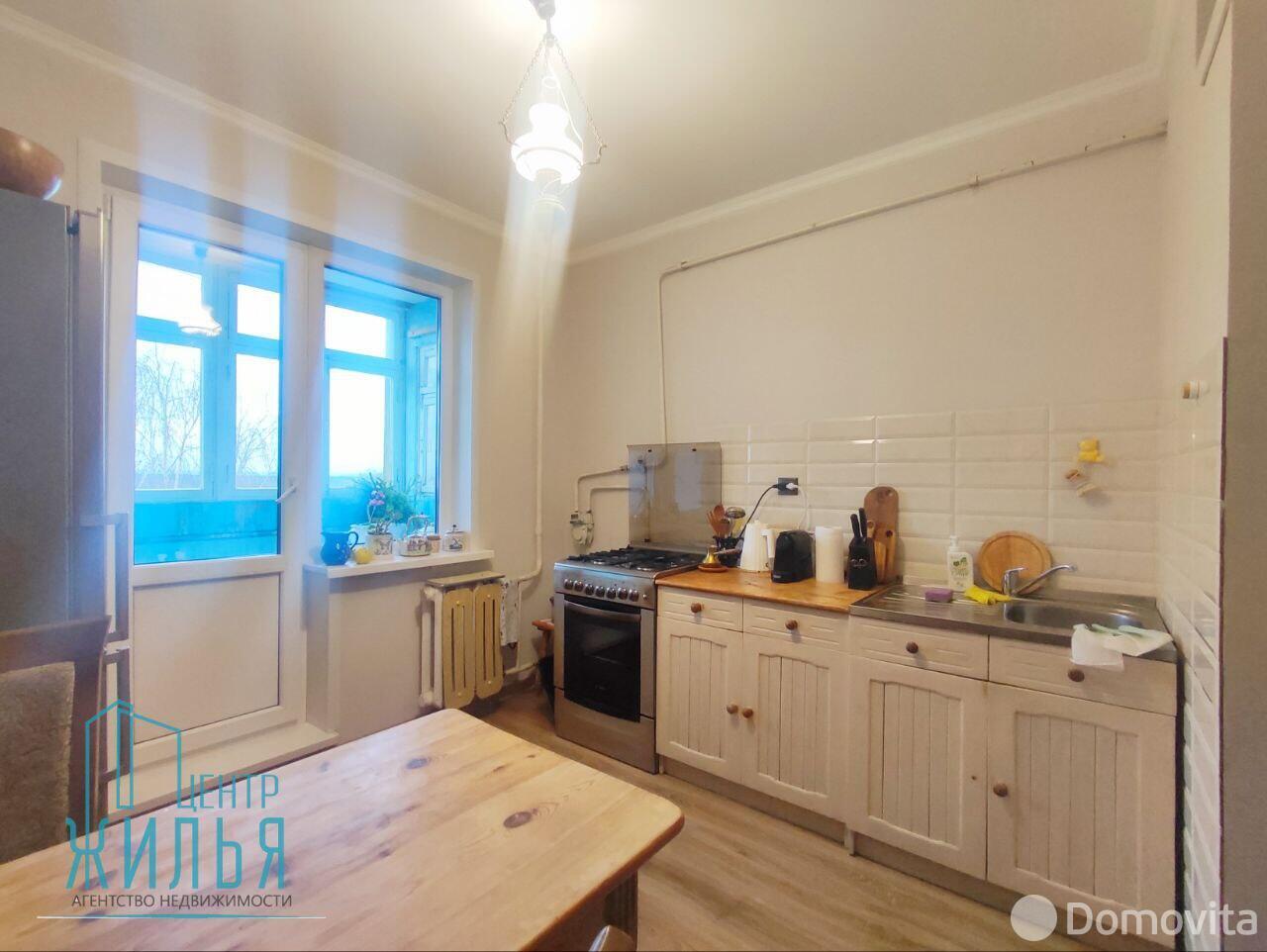 Купить 4-комнатную квартиру в Гродно, ул. Соломовой, 81000 USD, код: 1101213 - фото 2