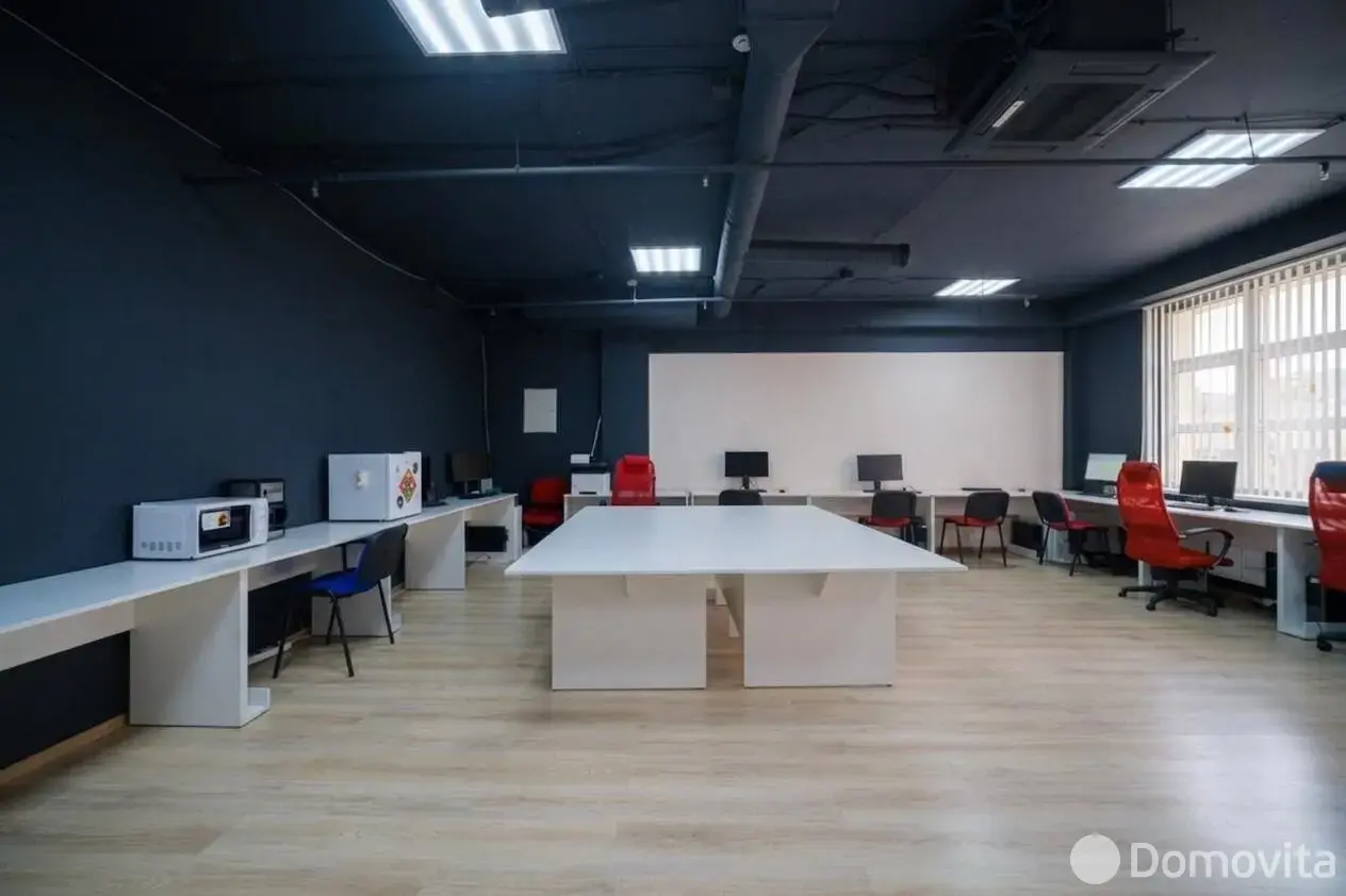 торговый объект, Минск, ул. Немига, д. 5 на ст. метро Немига