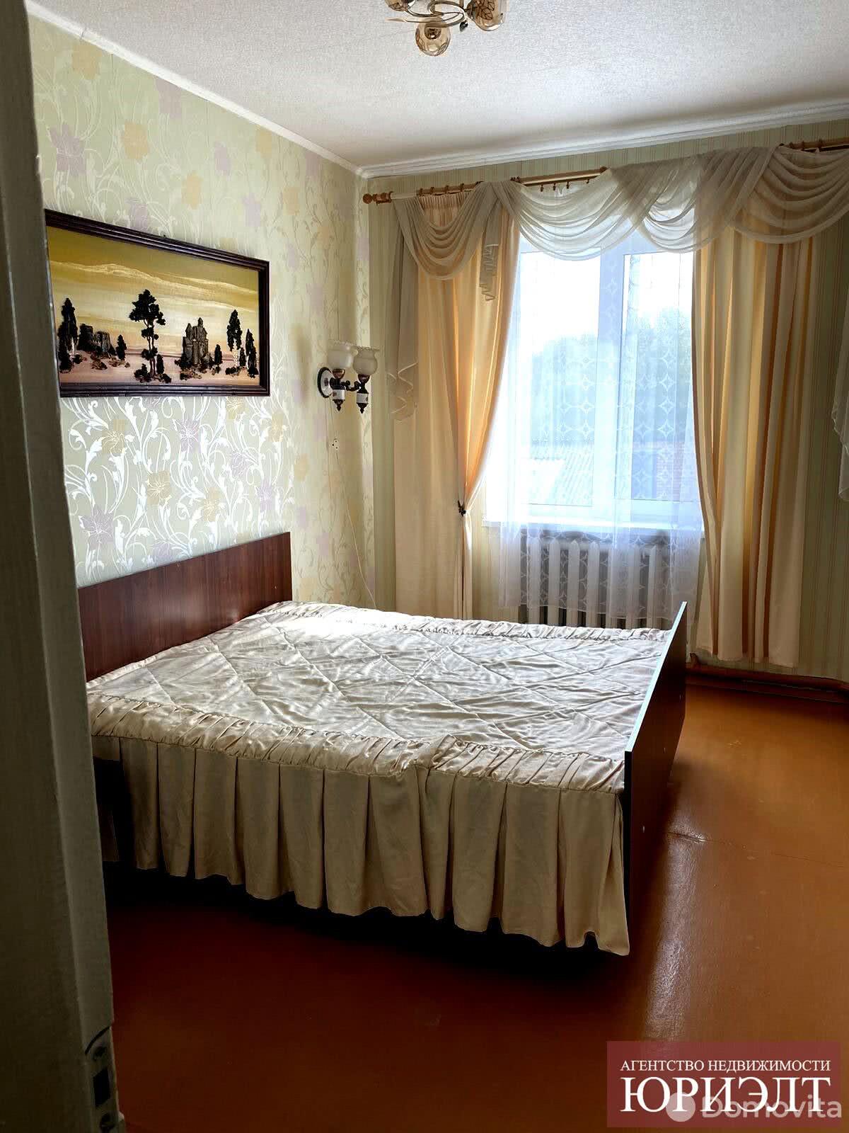 дом, Выверы, ул. Комсомольская, стоимость продажи 127 512 р.