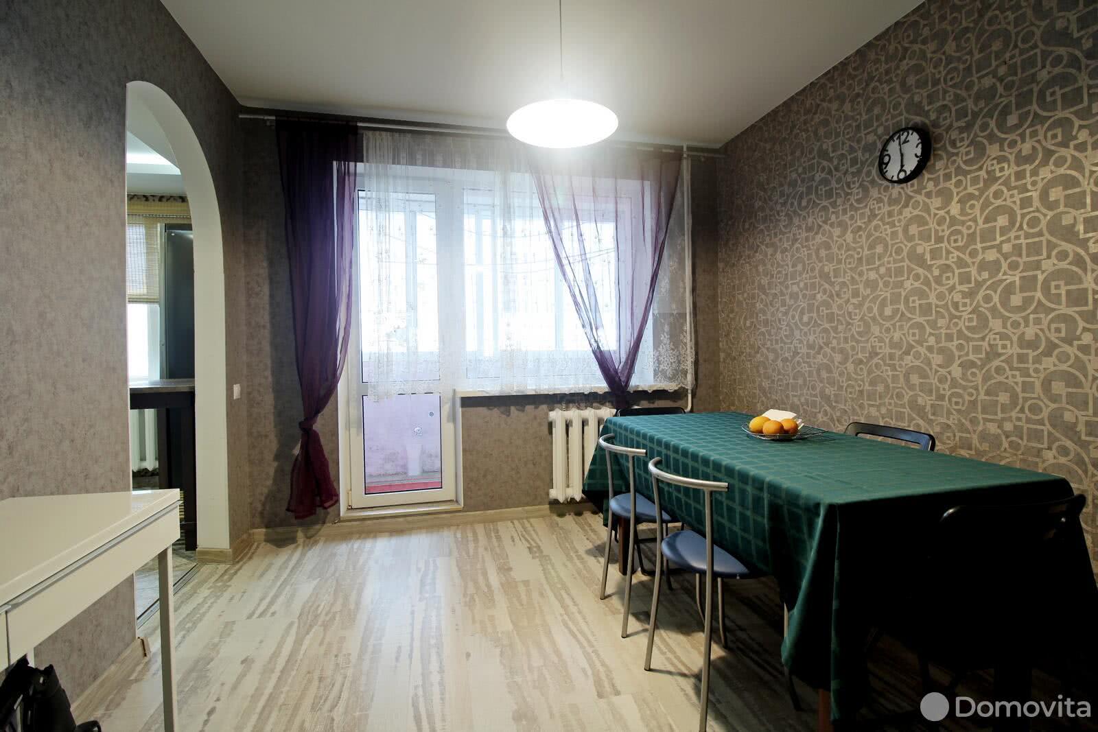 Купить 4-комнатную квартиру в Минске, ул. Алеся Бачило, д. 5, 88900 USD, код: 1021860 - фото 2