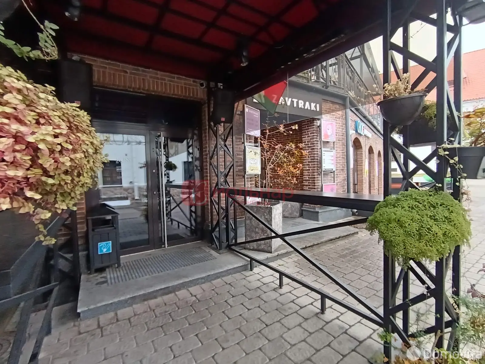 объект сферы услуг, Минск, ул. Интернациональная, д. 25А на ст. метро Октябрьская