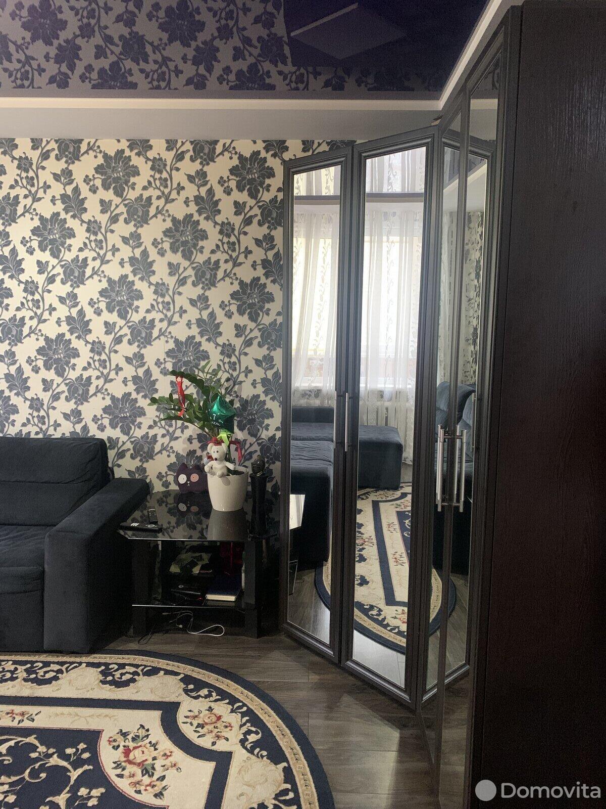 Купить 2-комнатную квартиру в Борисове, б-р Комарова, д. 22, 38000 USD, код: 972338 - фото 2