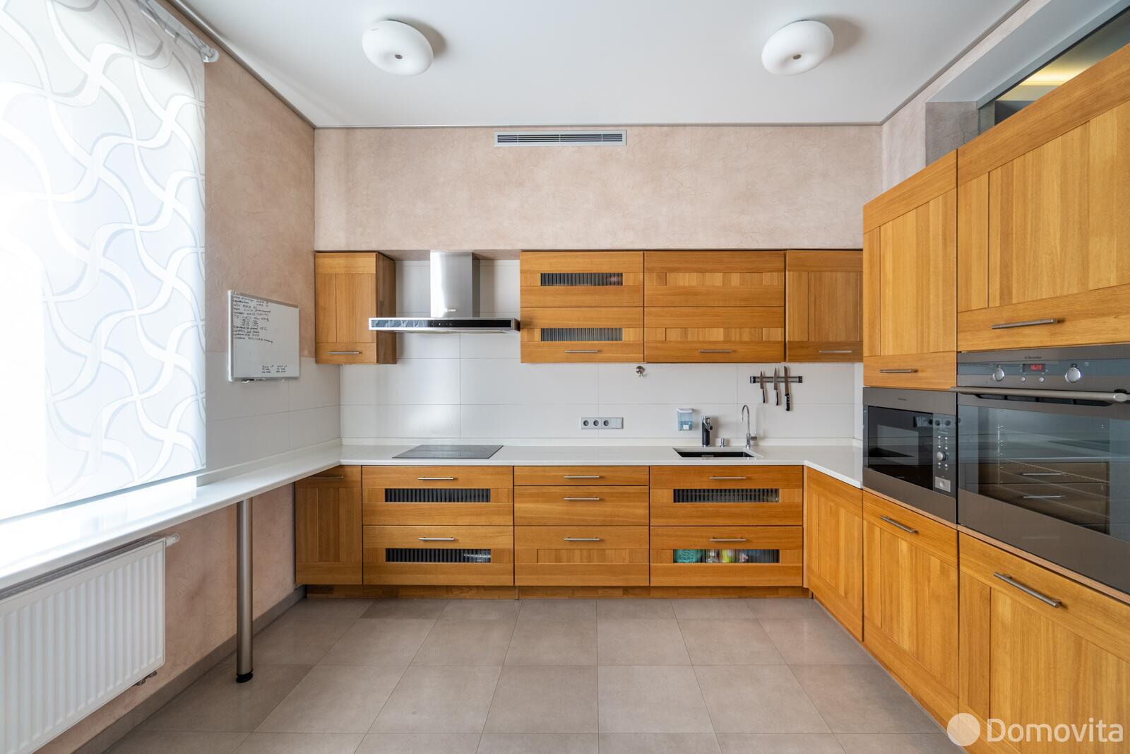 коттедж, Шубники, ул. Цветочная 