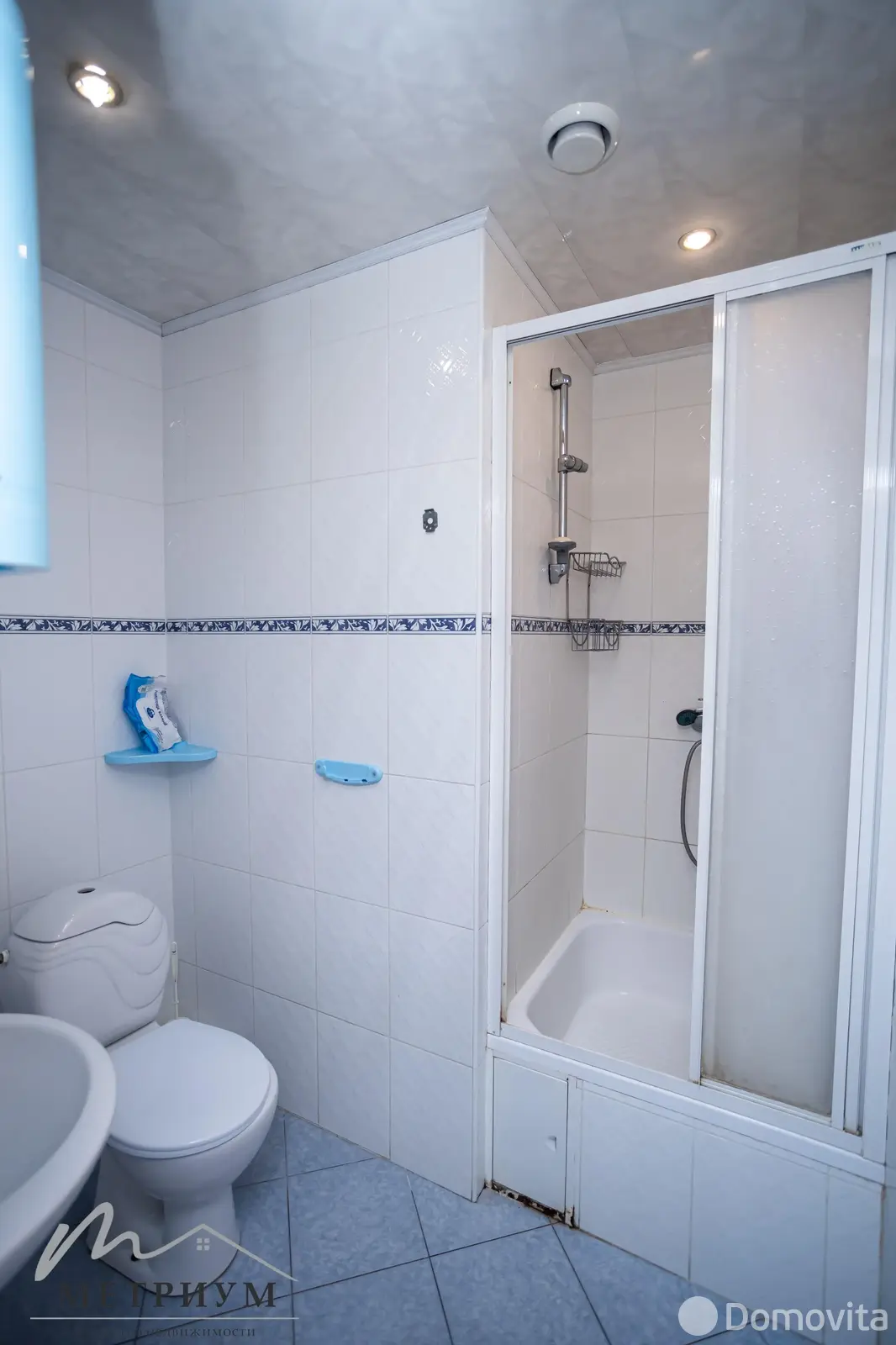 дом, Атолино, ул. Школьная 