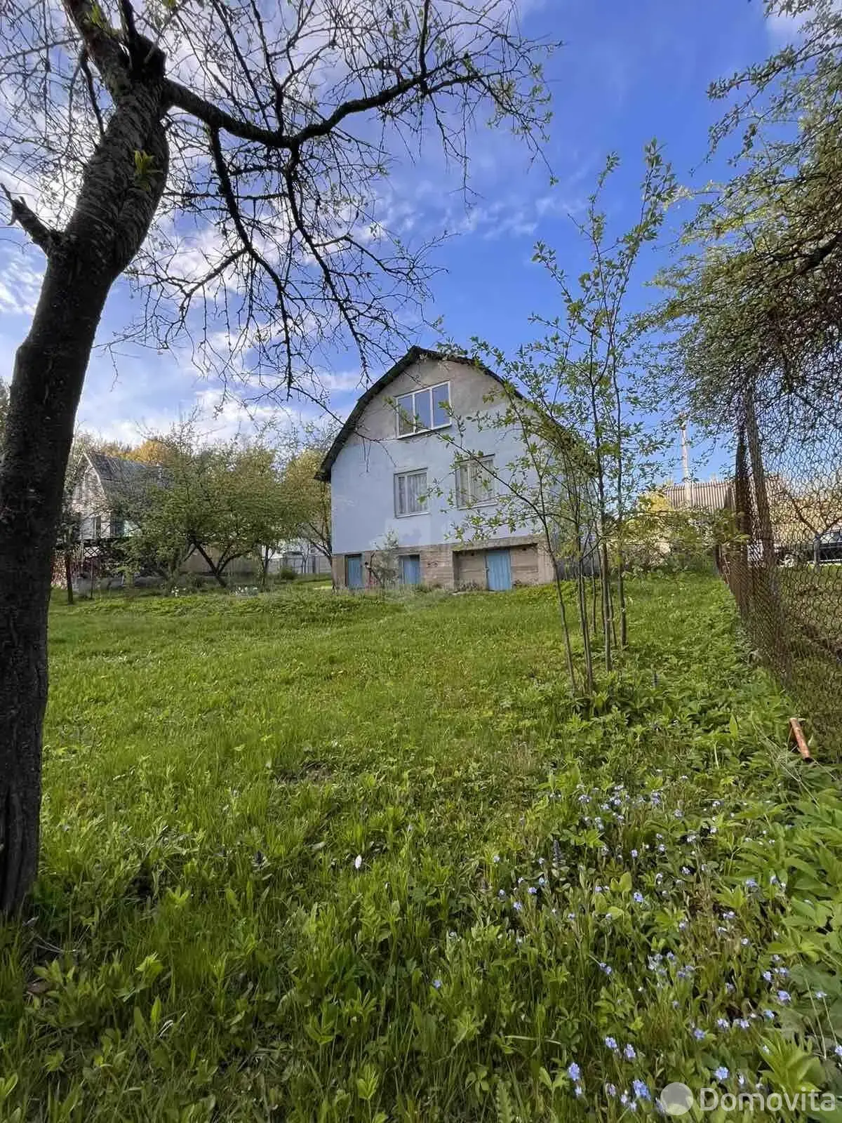 Цена продажи дачи, Лувр, 