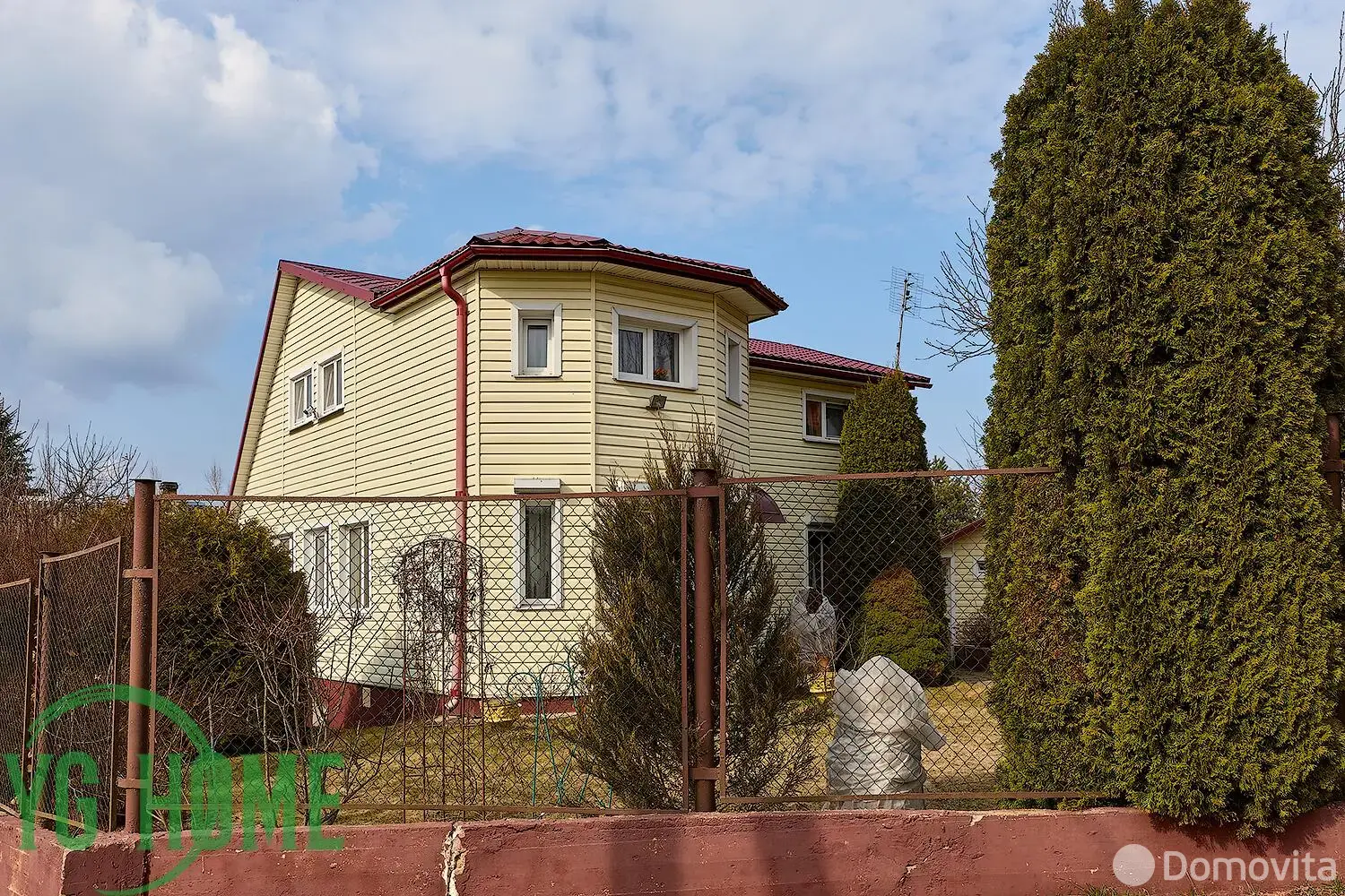 дача, Черница, д. 76 