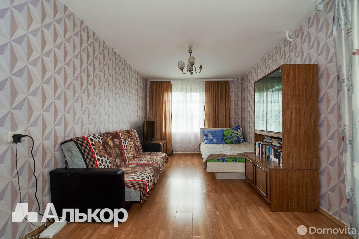 квартира, Минск, ул. Руссиянова, д. 24, стоимость продажи 183 902 р.