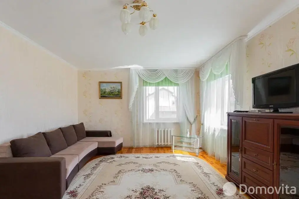 дом, Юхновка, ул. Дачная 