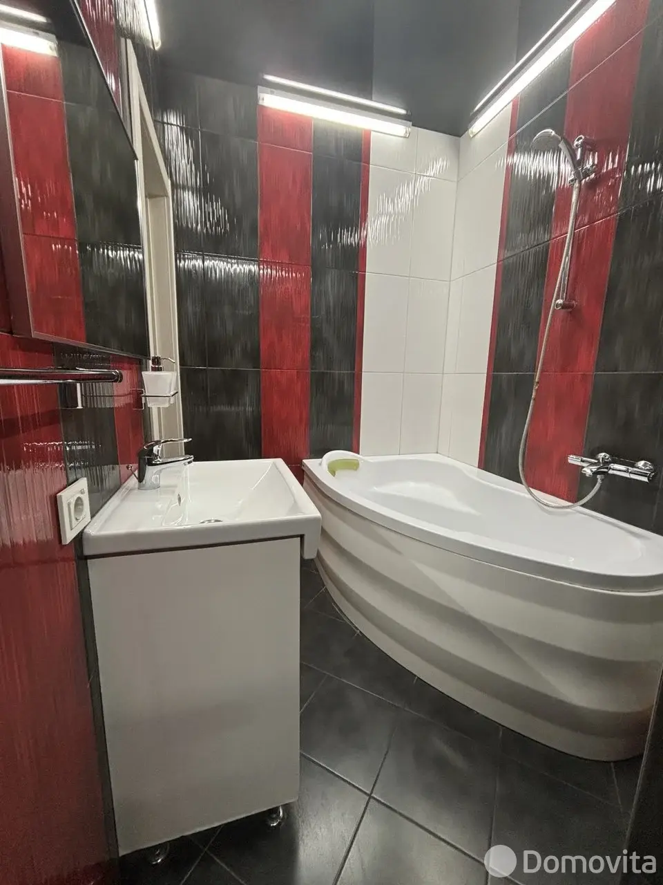 Снять 2-комнатную квартиру в Минске, ул. Неманская, д. 4, 470USD, код 150336 - фото 14