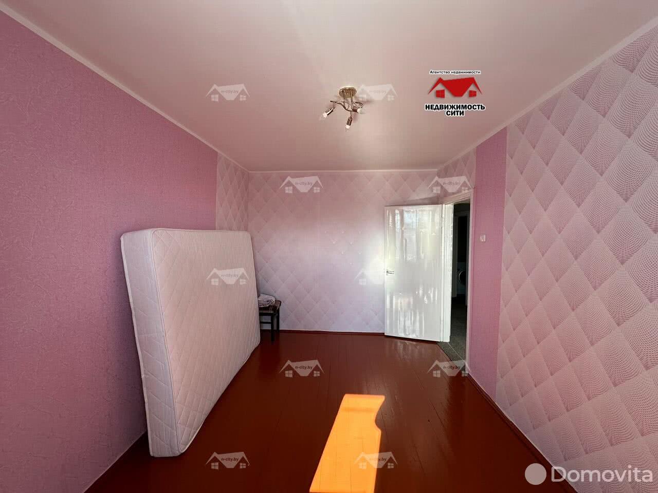 Продажа 4-комнатной квартиры в Горках, ул. Строителей, д. 1, 32000 USD, код: 991314 - фото 4