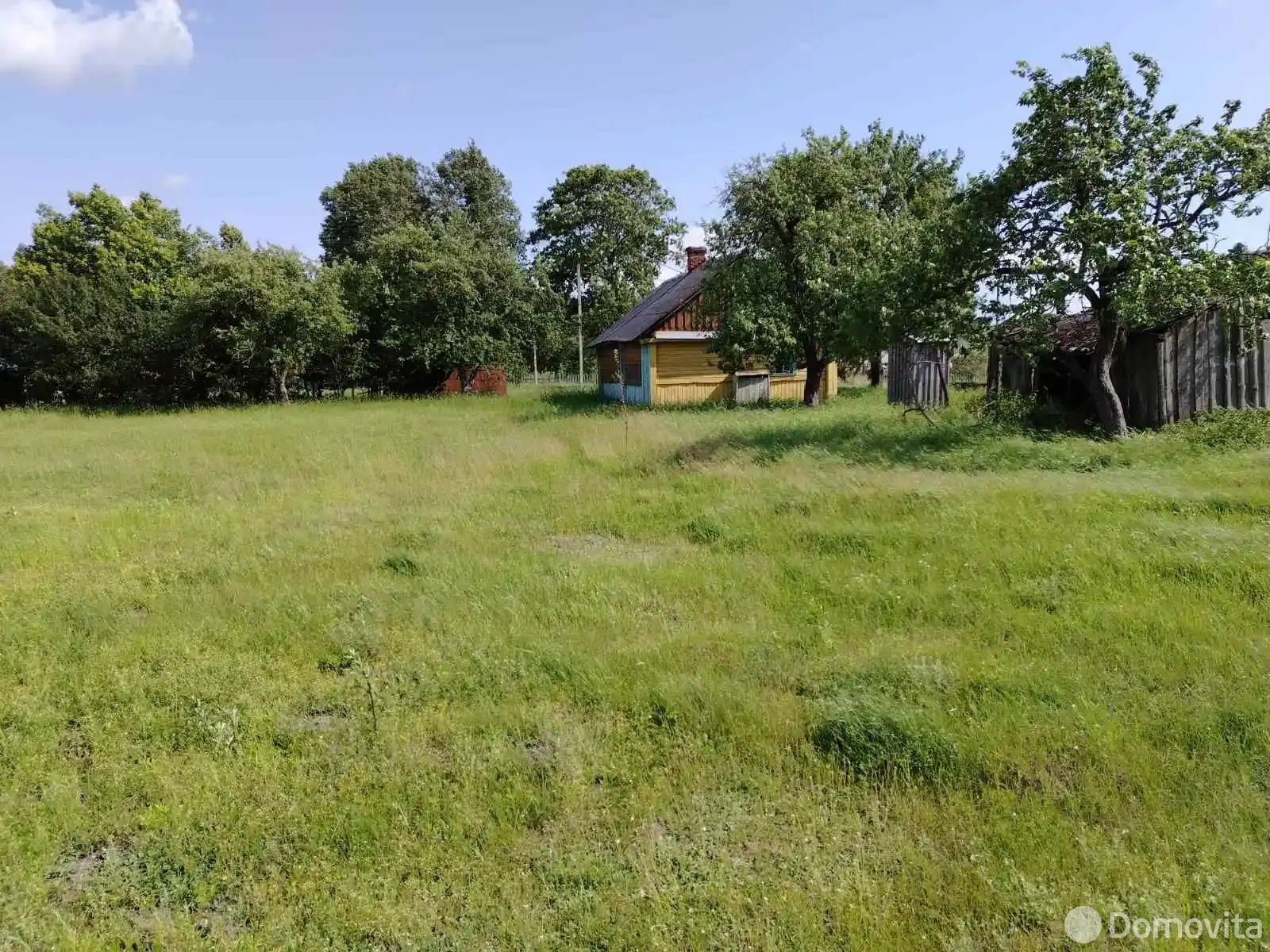 коттедж, Омговичи, ул. Центральная, стоимость продажи 13 000 р.