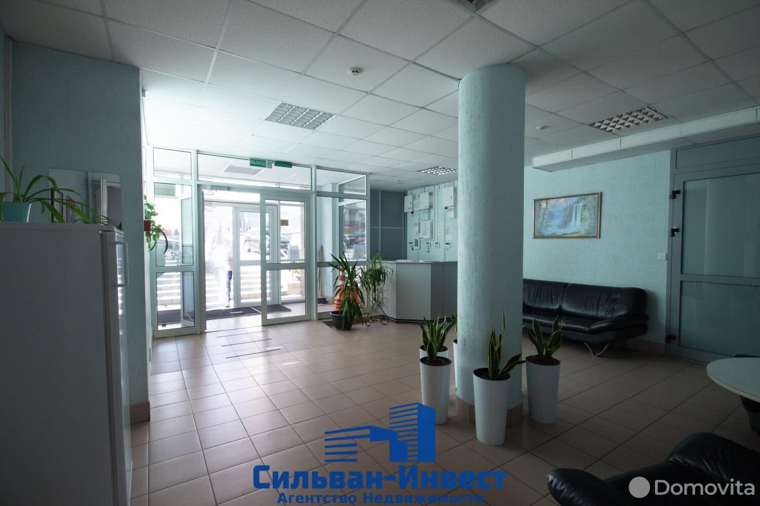 Снять торговую точку на ул. Замковая, д. 27 в Минске, 3385EUR, код 965412 - фото 4