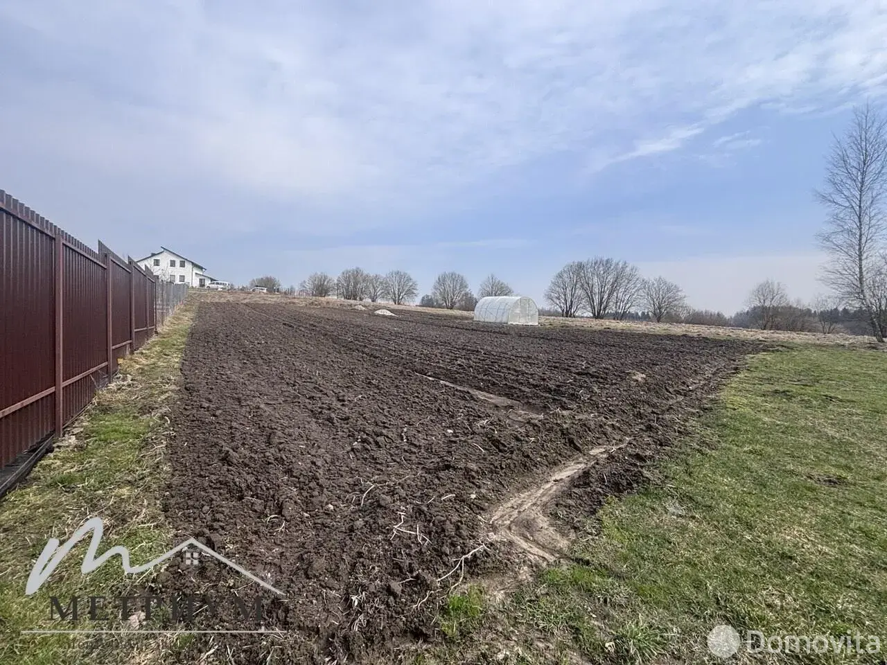 участок, Новосады, , стоимость продажи 43 500 р.