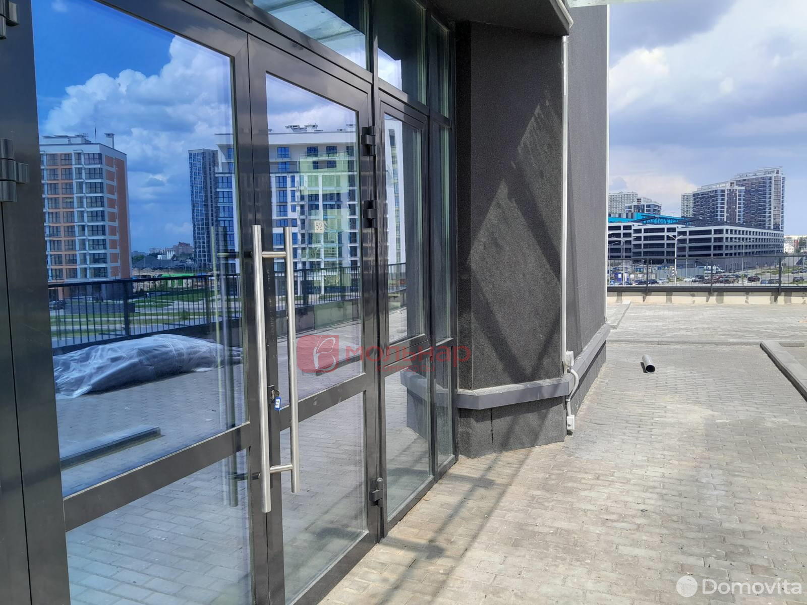 торговый объект, Минск, ул. Братская, д. 11 на ст. метро Аэродромная