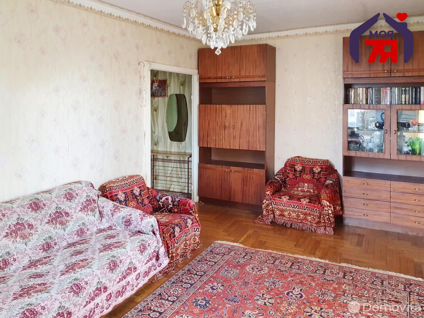 Купить 1-комнатную квартиру в Слуцке, ул. Строителей, д. 7, 21900 USD, код: 1030429 - фото 2