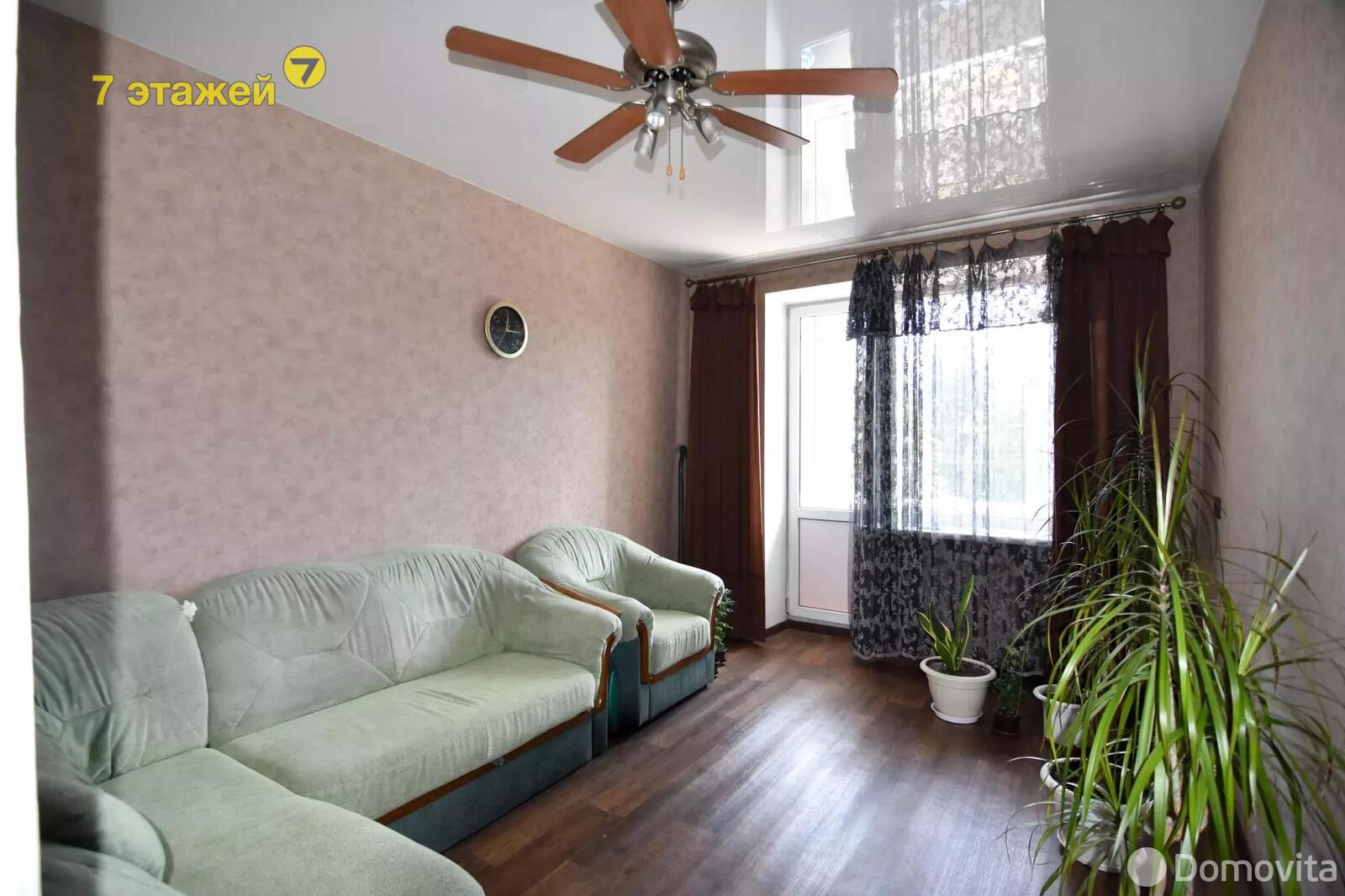 Продажа 3-комнатной квартиры в Минске, ул. Якуба Коласа, д. 61/1, 78000 USD, код: 1010556 - фото 1