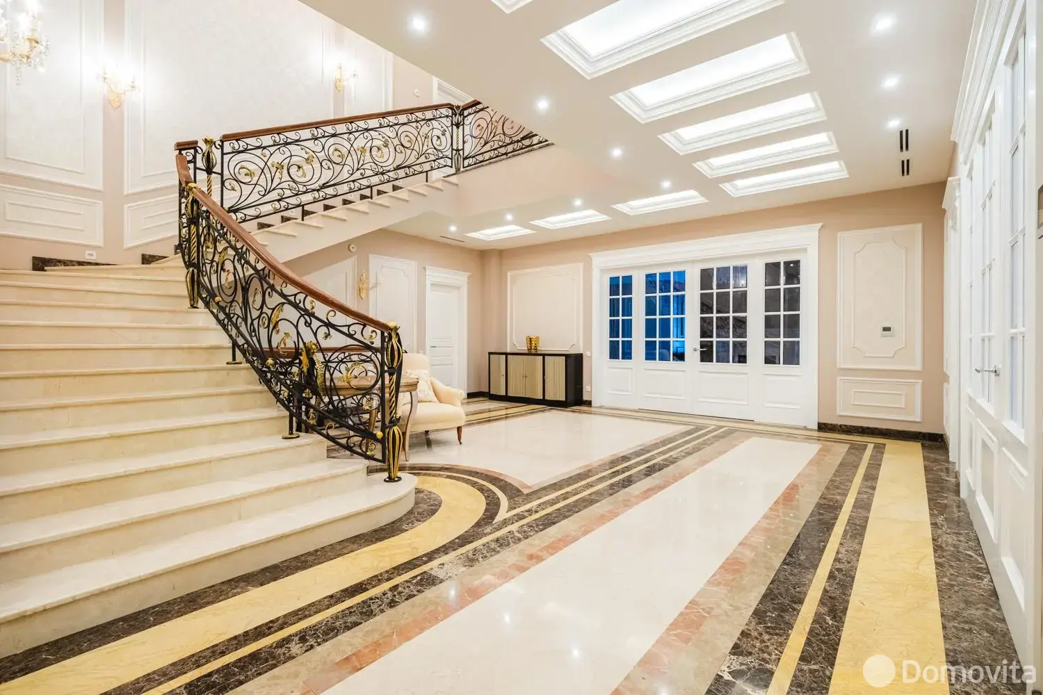 купить коттедж, Сосновая, д. 10