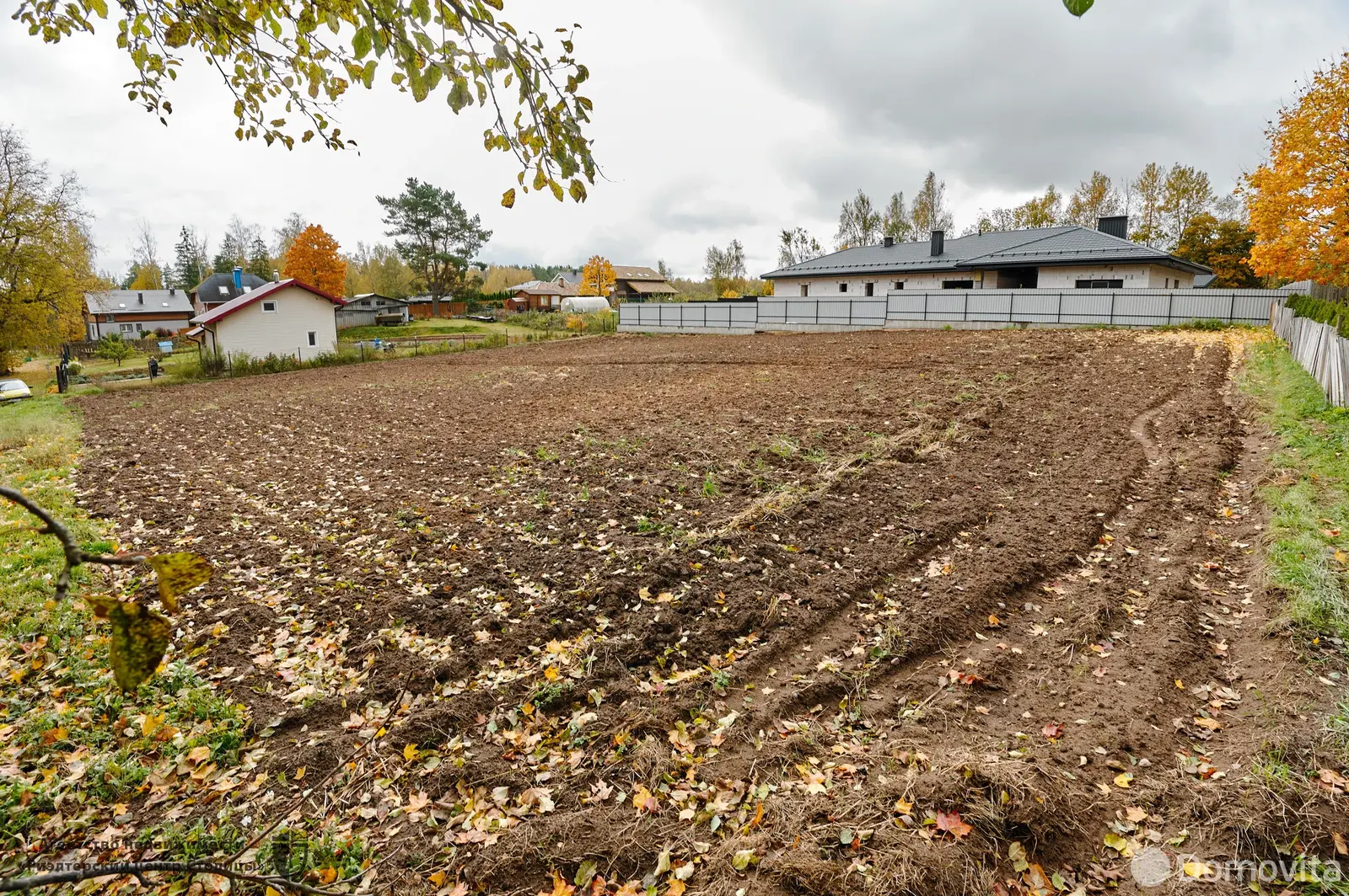 участок, Крылово,