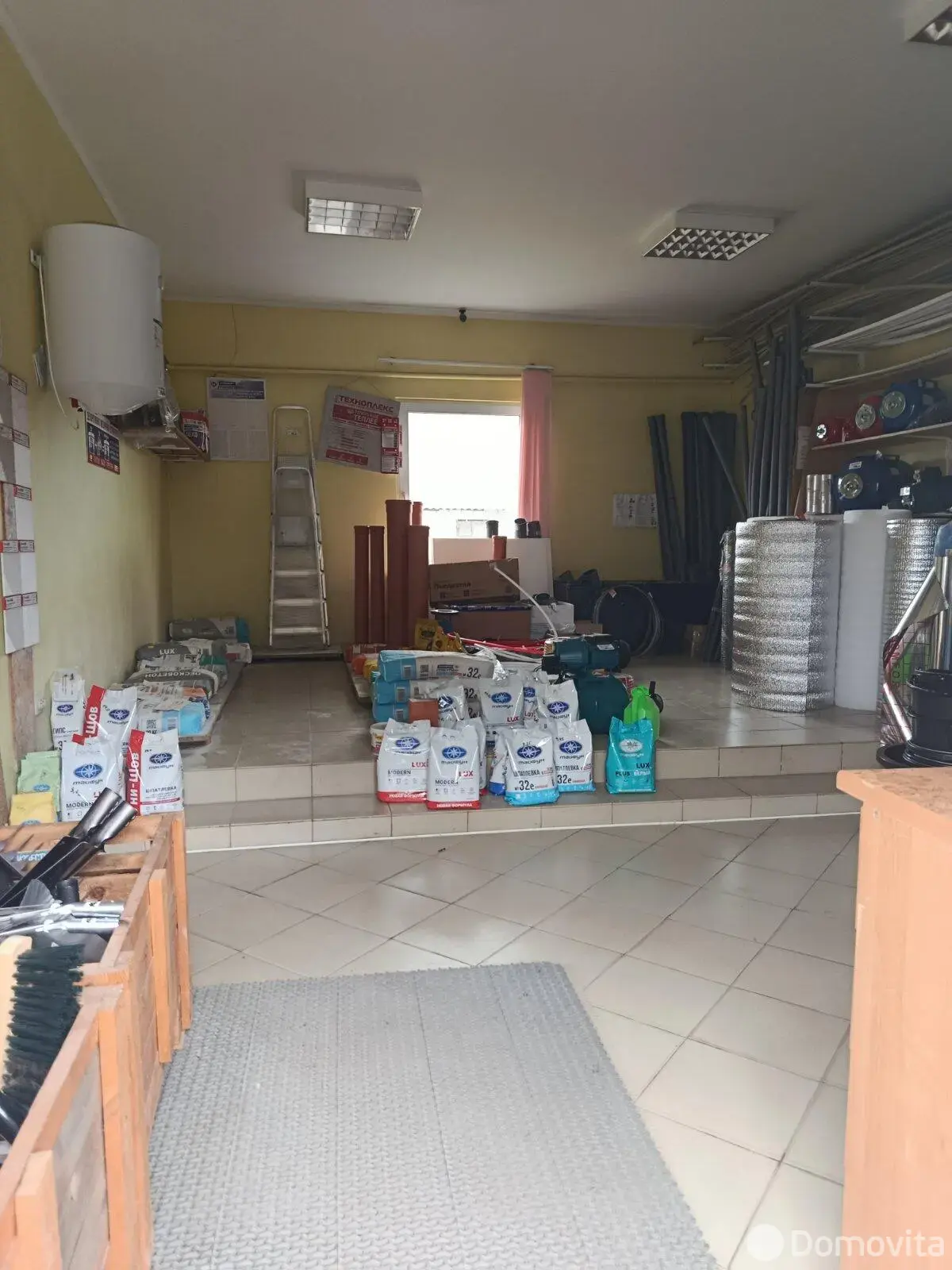 торговый объект, Ивье, ул. 8 Марта, д. 10 