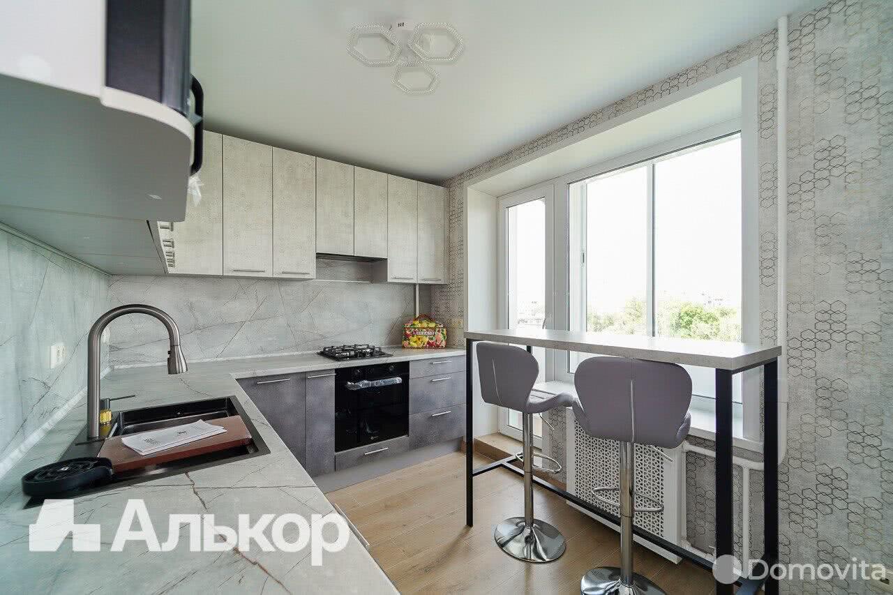 Купить 3-комнатную квартиру в Минске, ул. Белинского, д. 9, 125000 USD, код: 1019390 - фото 3