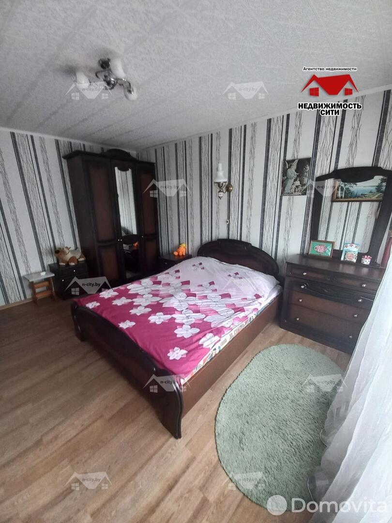 Купить 3-комнатную квартиру в Островце, ул. Карла Маркса, д. 40, 38800 USD, код: 902531 - фото 1