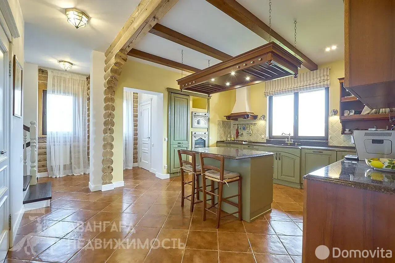 дом, Губичи, ул. Спортивная